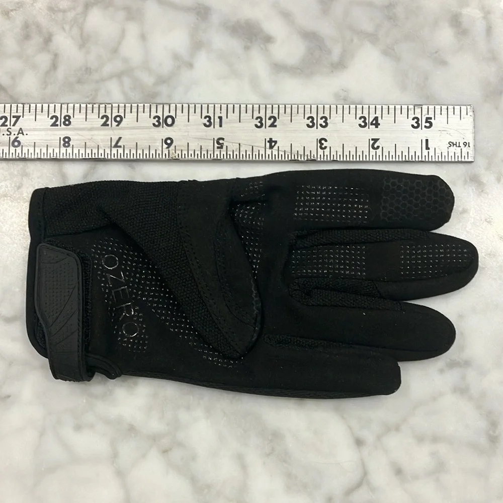 NWOT Black utility gloves by Ozero grippy Velcro closure. Work glove pair